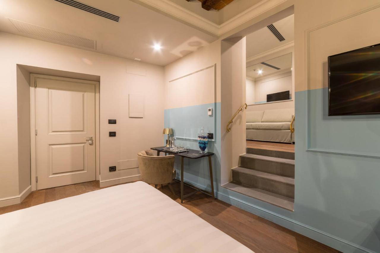 Palazzo 42 - Boutique Hotel & Suites ปิสโตยา ภายนอก รูปภาพ
