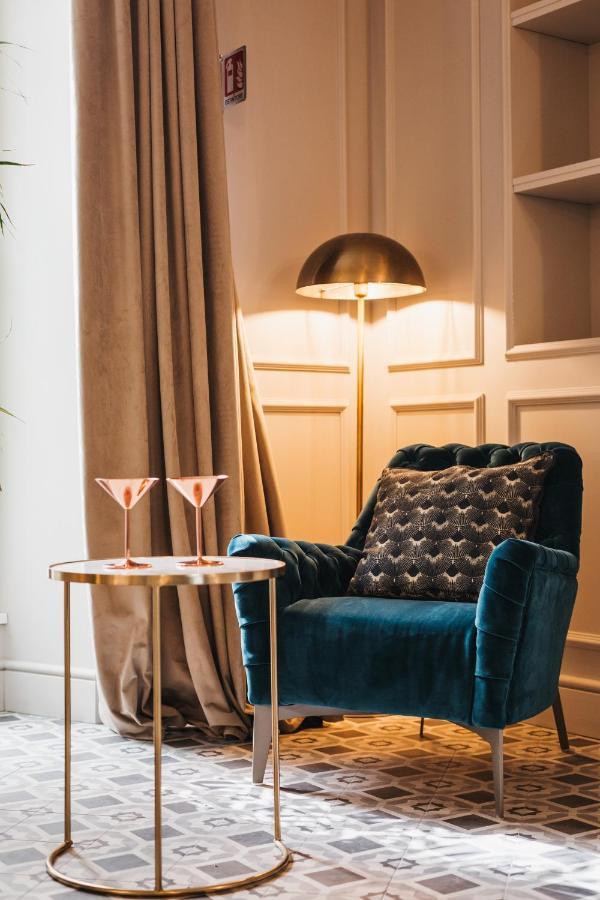 Palazzo 42 - Boutique Hotel & Suites ปิสโตยา ภายนอก รูปภาพ